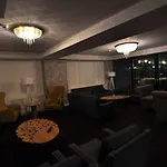 Manhattan ホテル 4*