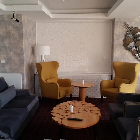 Manhattan Hotell