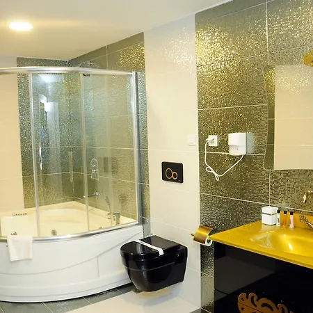 Manhattan Hotell