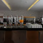 Manhattan 4*