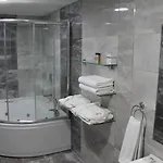 Hotel Manhattan 4*