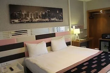 Manhattan فندق أنقرة
