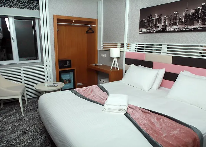 Szálloda Manhattan 4*