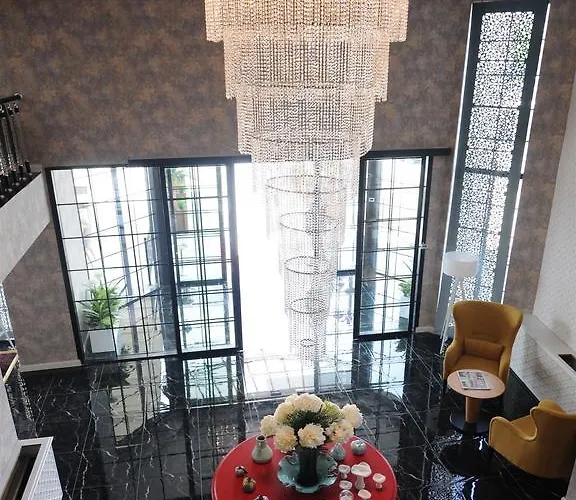 Manhattan Szálloda 4*